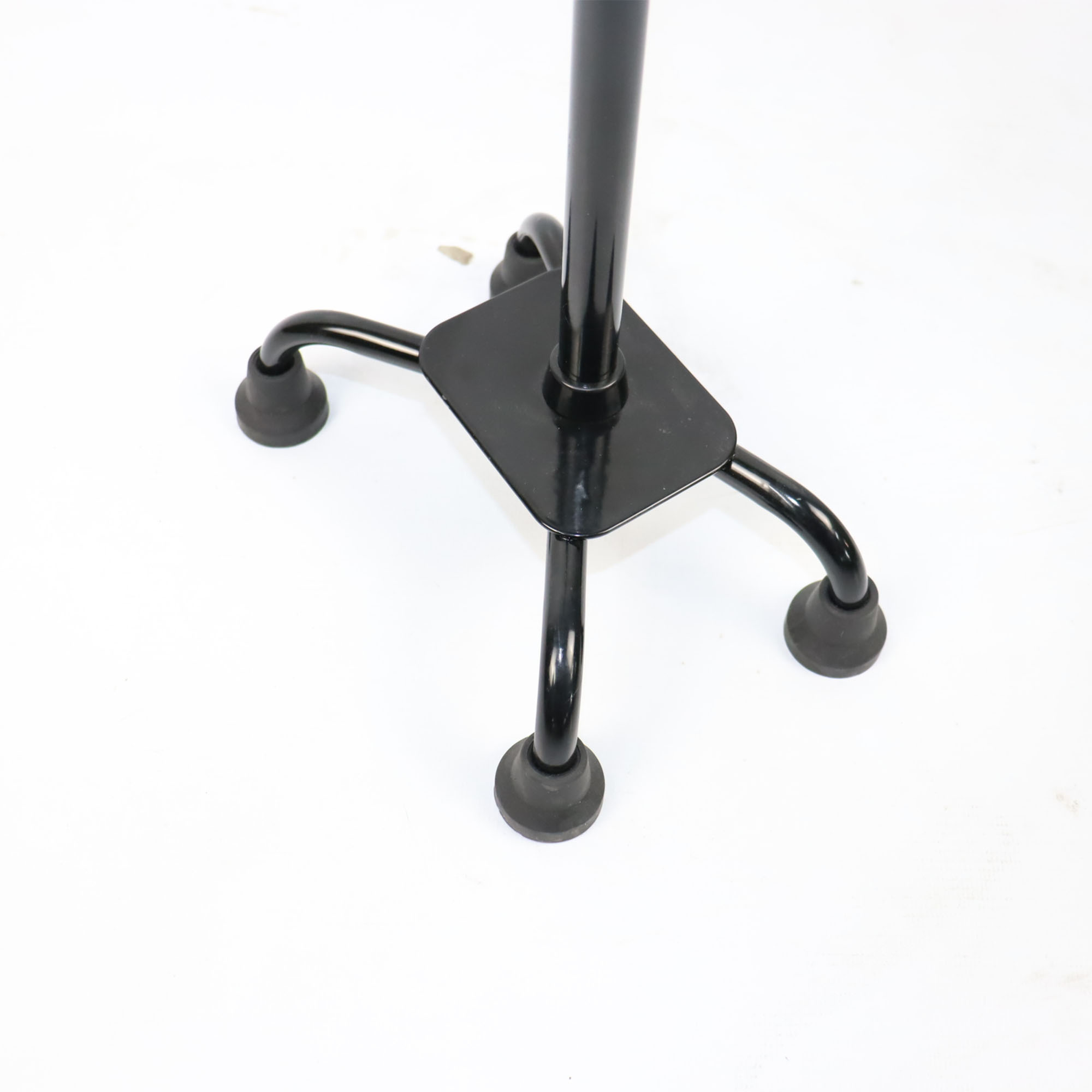 Bengala 4 Pontas com Regulagem de Altura até 90 Kg D9 Dellamed - Image 6